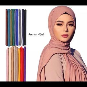 Light beige, blue, green, yellow, pink white